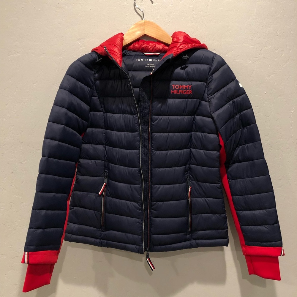 Tommy Hilfiger Women’s Lightweight Puffer SZ Small